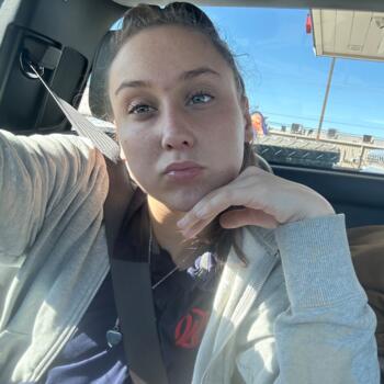 Babysitter in Ocean Springs: Riley