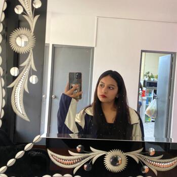 Babysitter in Ate: Ariana