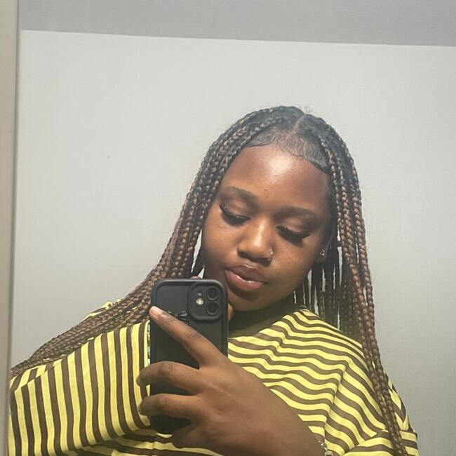 Babysitter in Saint-Sauveur (Occitanie): Oprah