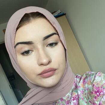 Babysitter in Leeds: Kamila