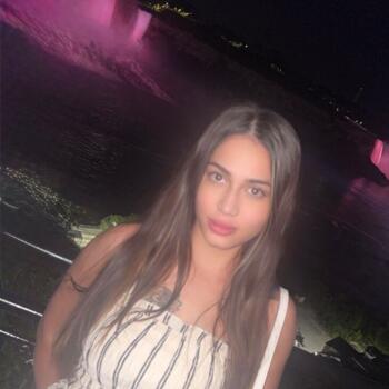 Babysitting job in Chambly: Anita