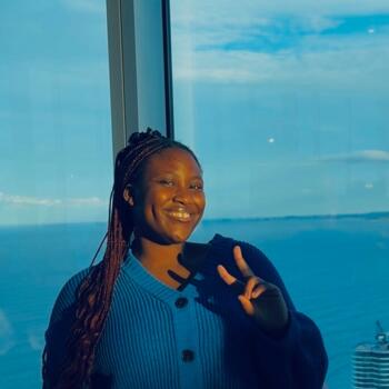 Babysitter in Gold Coast: Tinotenda