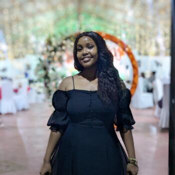 Babysitter Siena: Joy