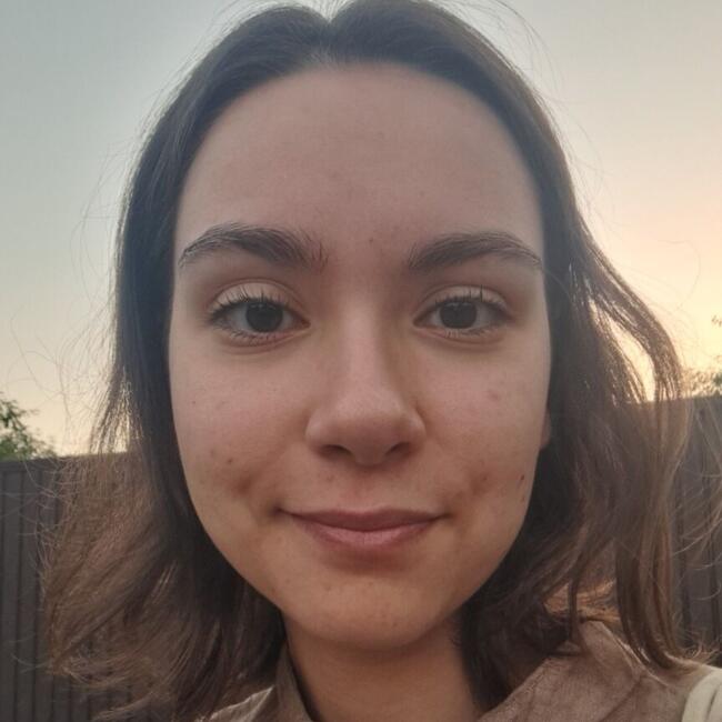 Babysitter in Bucharest: Ioana