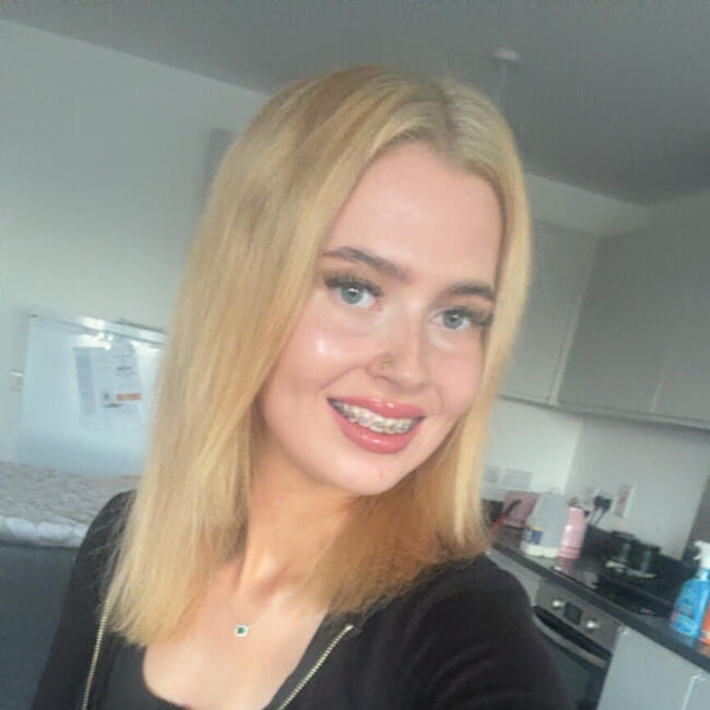 Babysitter in Dublin: Ciara