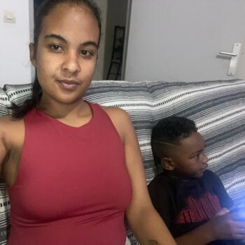 Babysitter in Rouen: Hameau