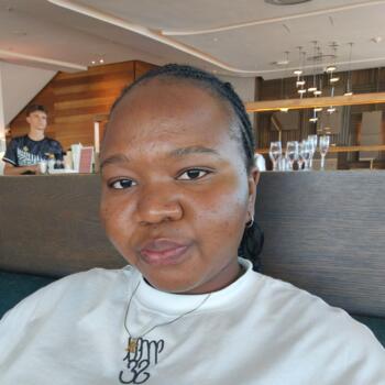 Babysitter Cape Town: Kgothatso