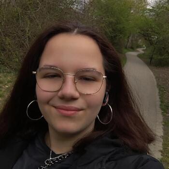 Babysitter in Berlin: Jasmin