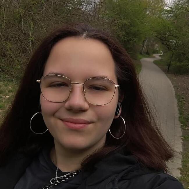 Babysitter in Berlin: Jasmin