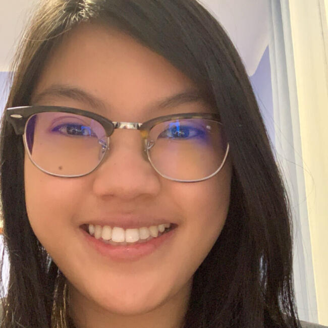 Babysitter in Madrid: Noemí Ann