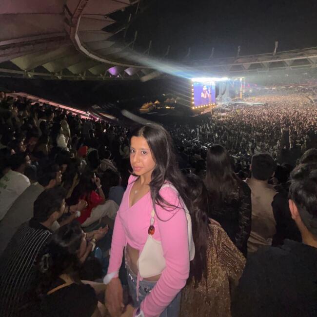 Babysitter in New Delhi: Ridhima