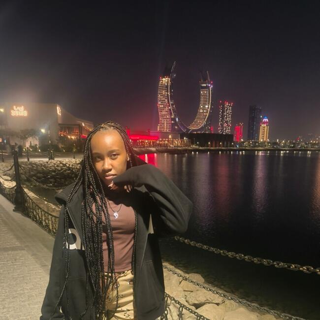 Babysitter in Doha: Carolyn