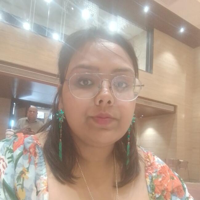 राउरकेला में बेबीसिटर: Kajol