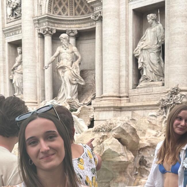 Babysitter in Pamplona: Helena