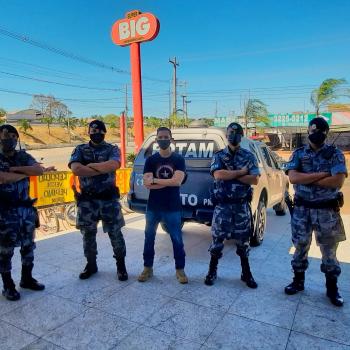 Emprego de babá em Palmas: emprego de babá Huemmer