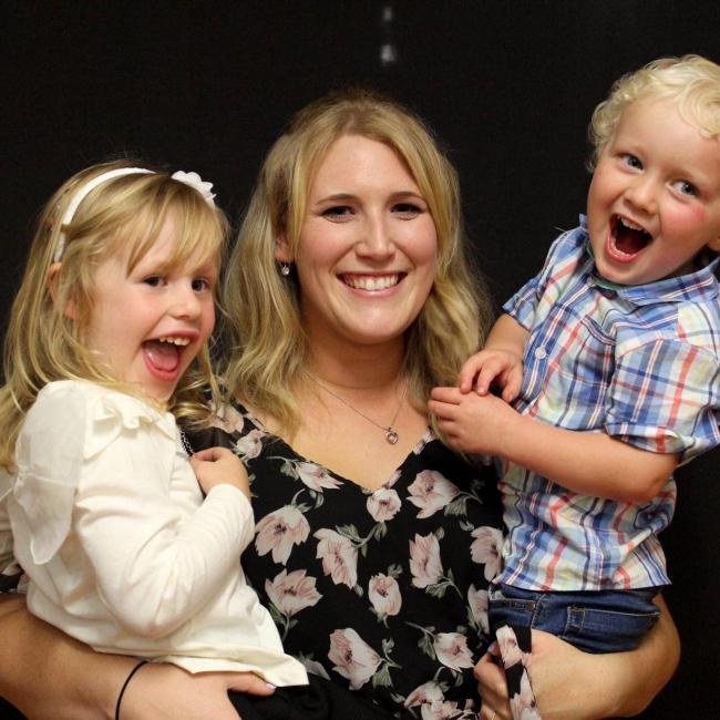 Babysitter in Masterton: Ashley