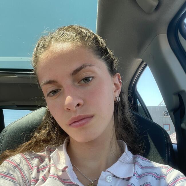 Babysitter in Piasco: Lara