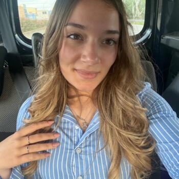 Babysitter in Roses: Ivet