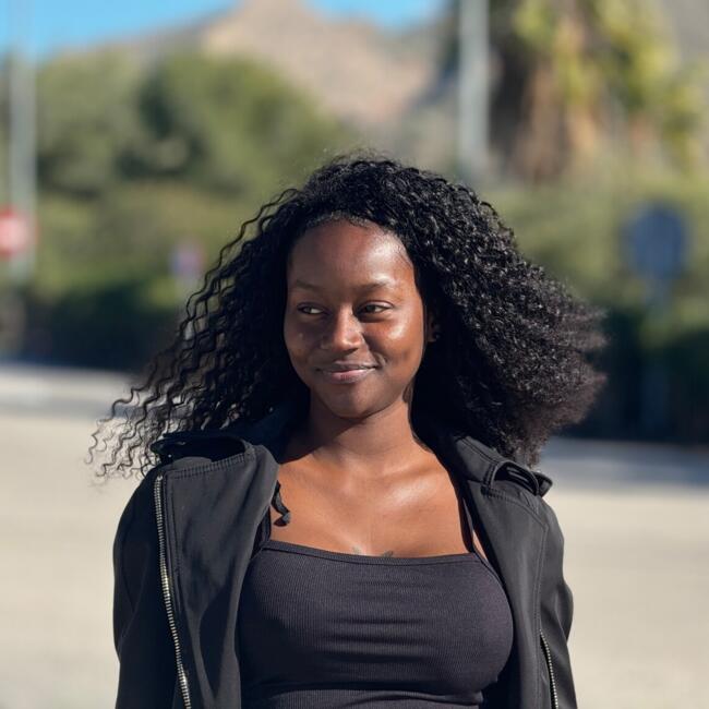 Babysitter in Torrevieja: Daff