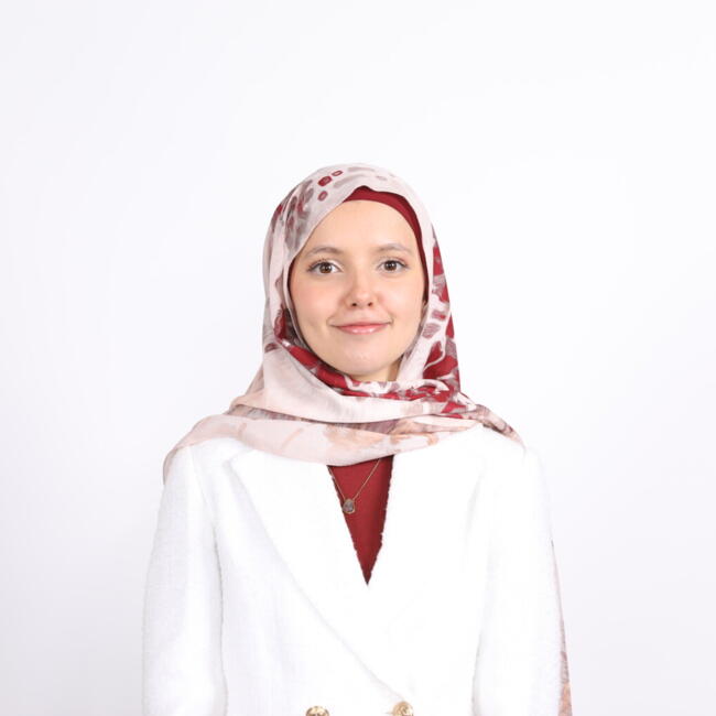 Baby-sitter à Salé: Safia