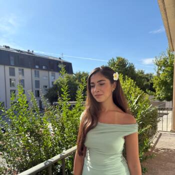 Babysitter a Montreux: Ambar