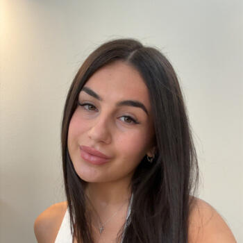 Babysitter in Sydney: Alessia