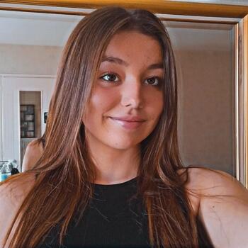 Baby-sitter Hérouville-Saint-Clair: Lou