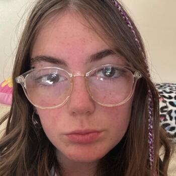 Babysitter in Lurgan: Tiarna