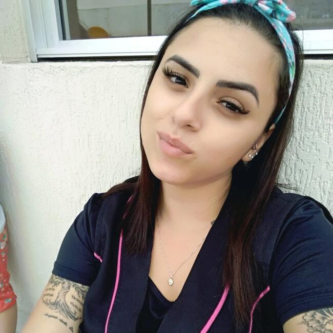 Babá em Curitiba: Beatriz