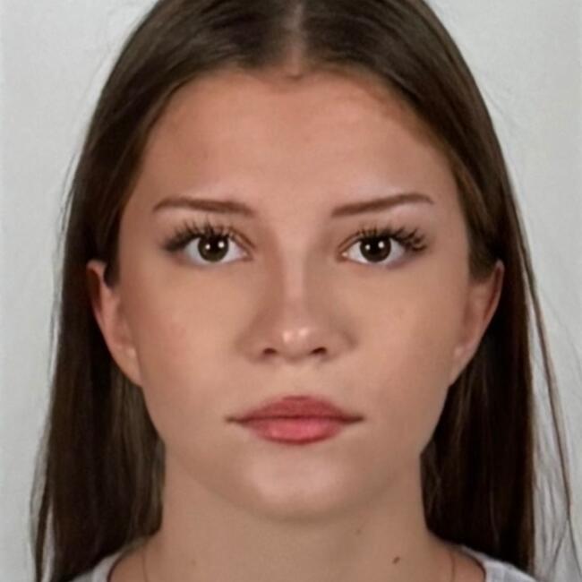 Babysitter in Thorigny-sur-Marne: Louanne