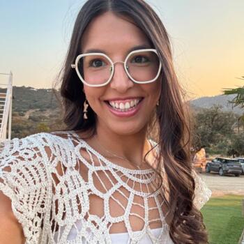 Babysitter in Castilleja de la Cuesta: Julia