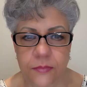 Babysitter Mexico City: Samia