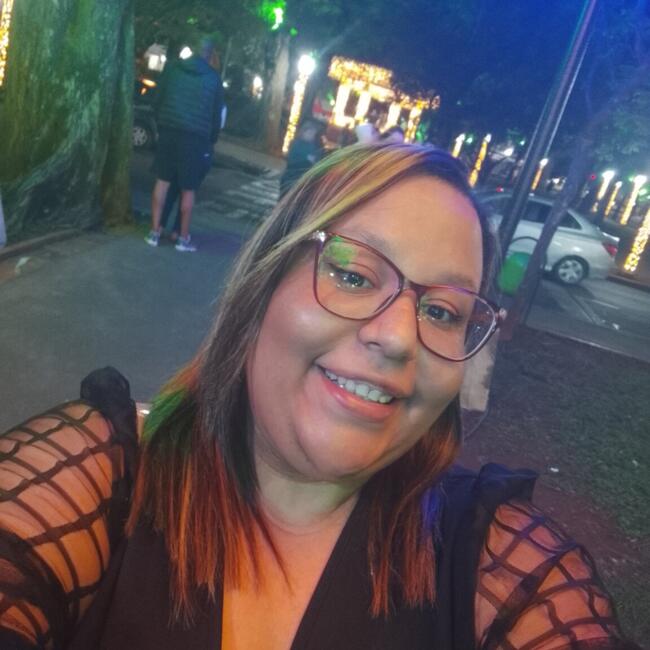 Babysitter in Bertioga: Renata Cristina