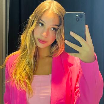 Babá em Garopaba: Brenda