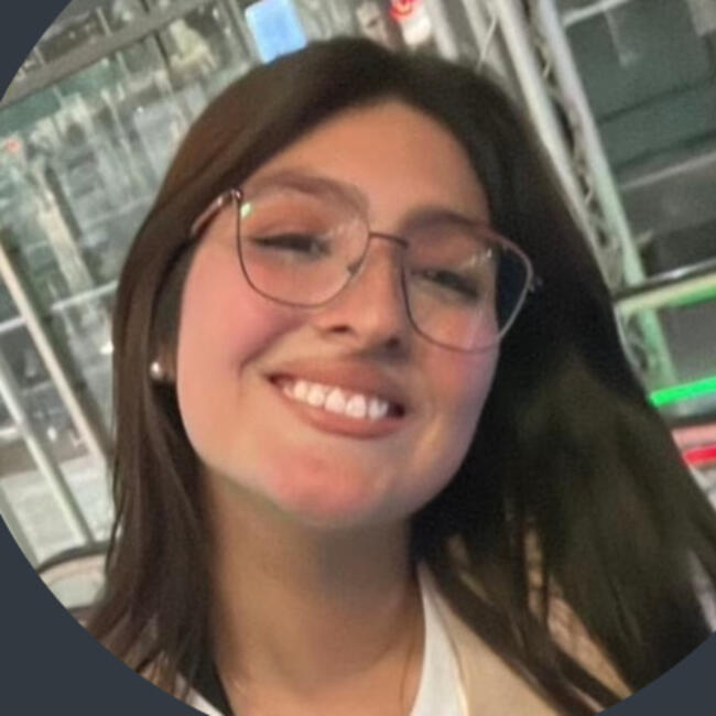 Babysitter in Segovia: Danna