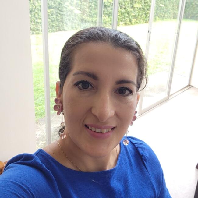 Babysitter in Santo Domingo de los Colorados: Narcisa