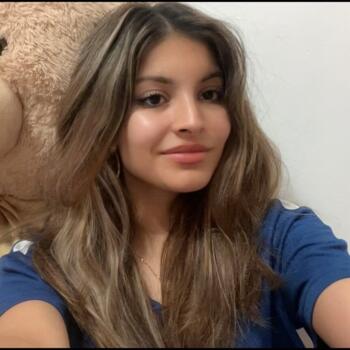 Babysitter in Marseille: Anfal