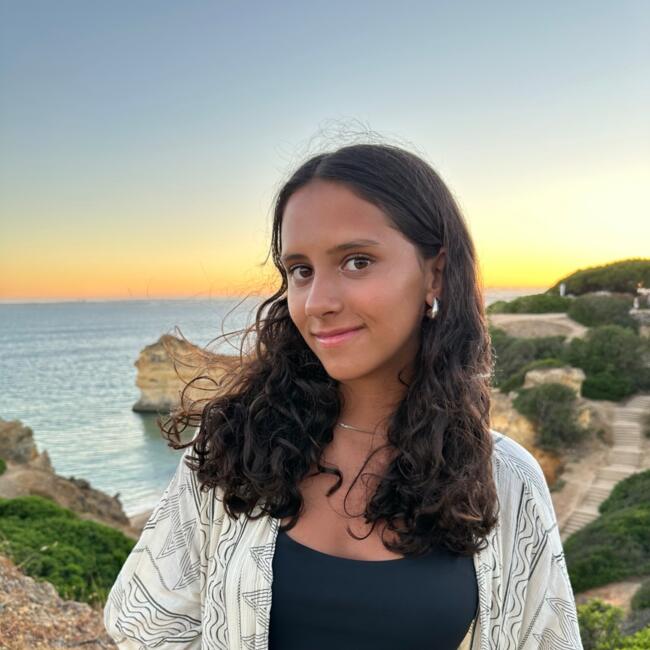 Babysitter in Alcabideche: Joana