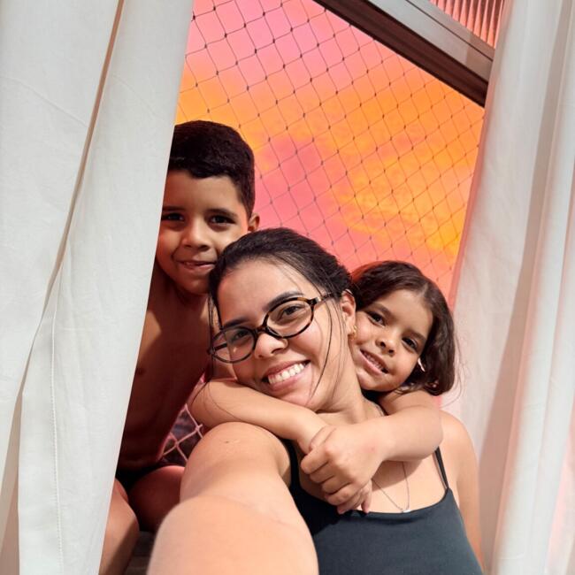 Emprego de babá em Rio de Janeiro: Nayane