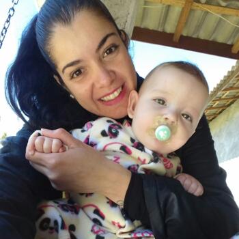 Babá em Piracicaba: Ligia