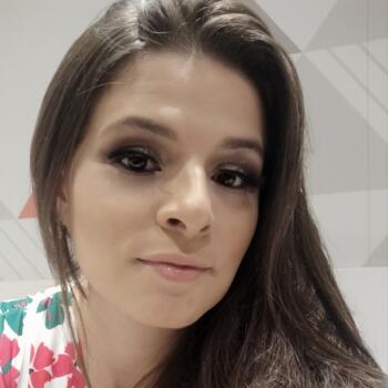 Babysitting job in Itajaí: babysitting job Regiane