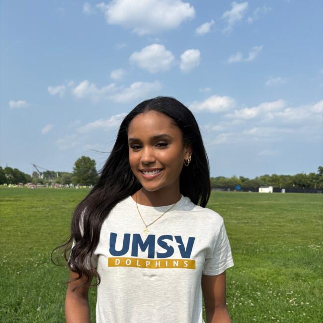 Babysitter in Yonkers: Anna