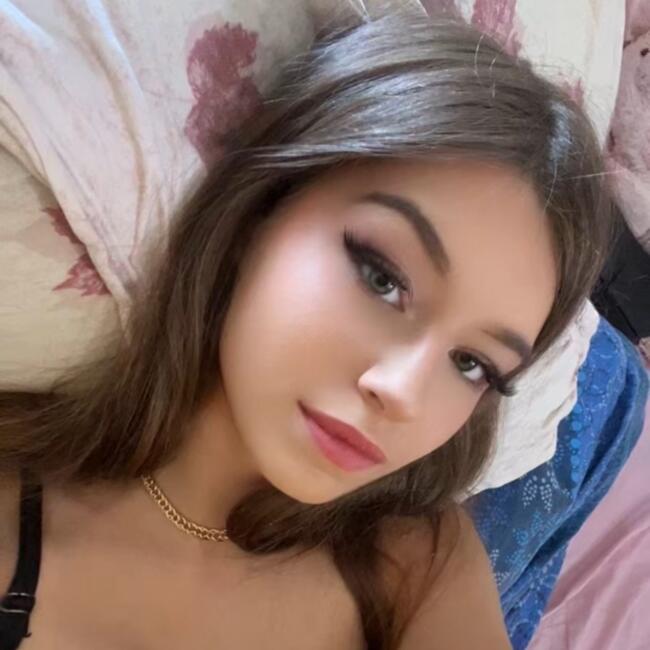 Babysitter in Corquilleroy: Katarina