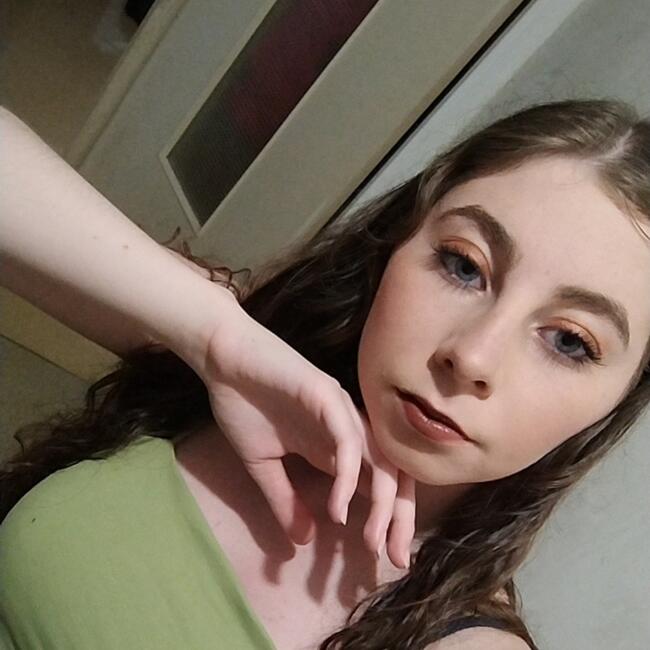 Babysitter in Granville: Maelysse