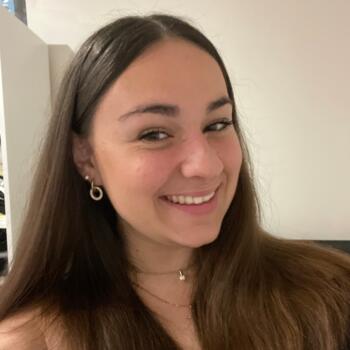 Babysitter in Arras: Marion