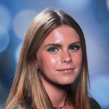 Baby-sitter Saveuse: Louise