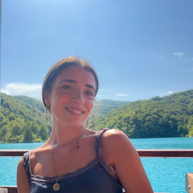 Nanny in Eibar: Irune