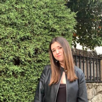 Babysitter in Plasencia: Julia