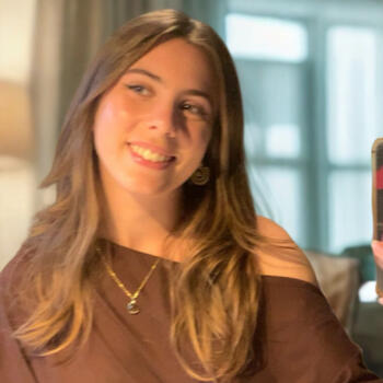 Baby-sitter Mouzillon: Sofia