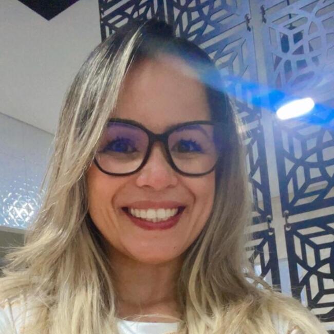 Babysitter in Afogados da Ingazeira: Luany